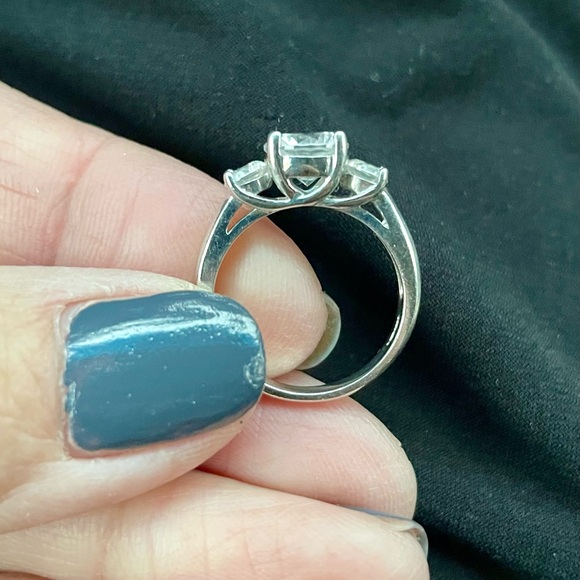 Sterling Silver 925 Past Present Future Diamond Engagement Ring 💍 - Picture 2 of 5